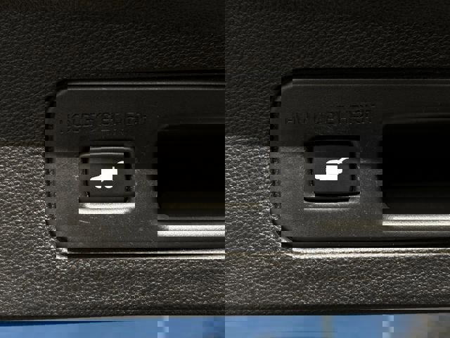 Used 2022 Acura MDX FWD image 36