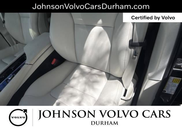 Used 2025 Volvo XC90 T8 Plus w/ Protection Package Premier AWD/4WD image 9