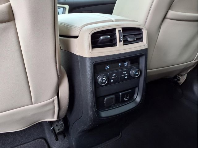 Certified 2017 Buick Envision Essence FWD image 20