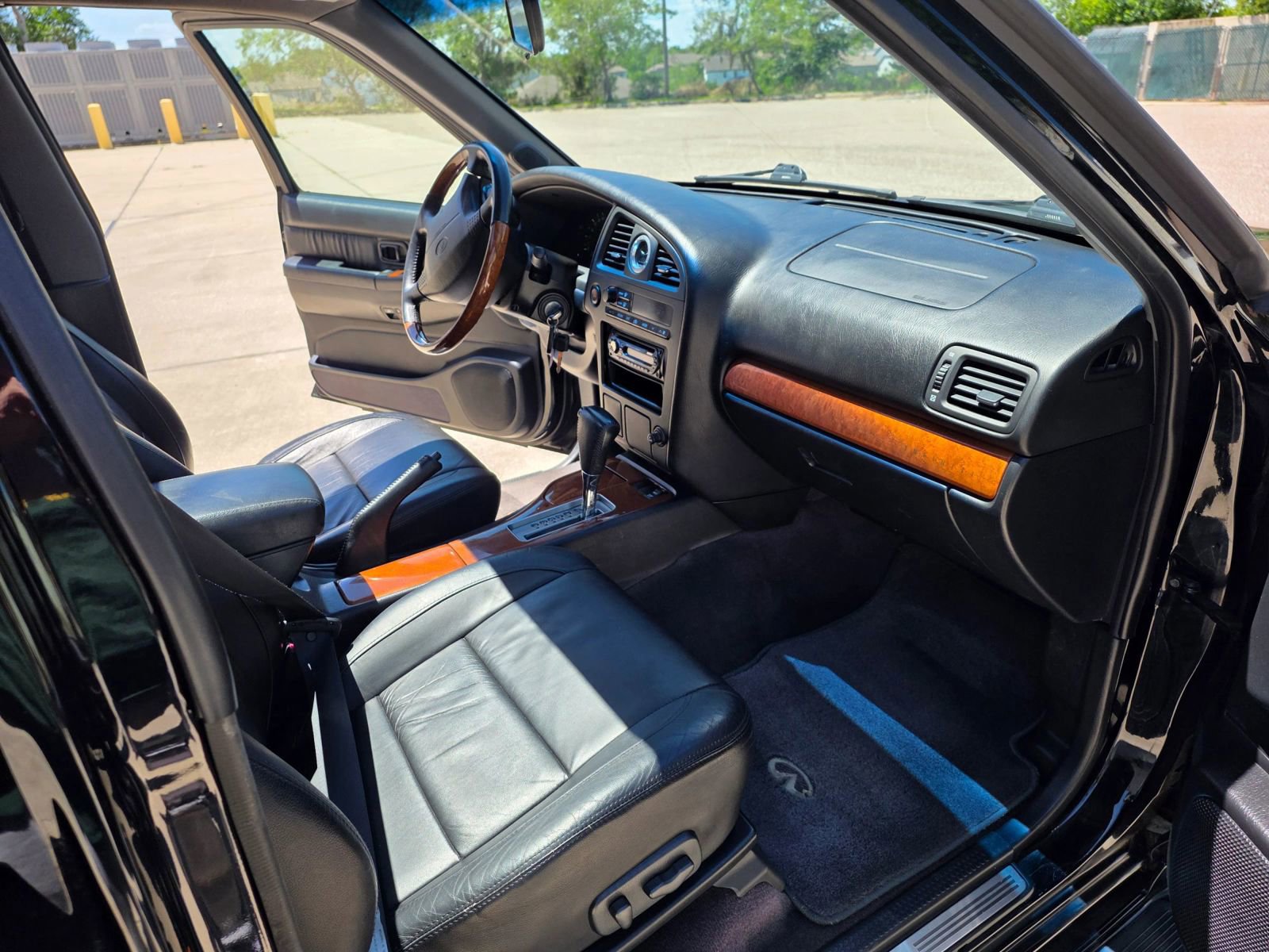 Used 2001 INFINITI QX4 2WD image 22