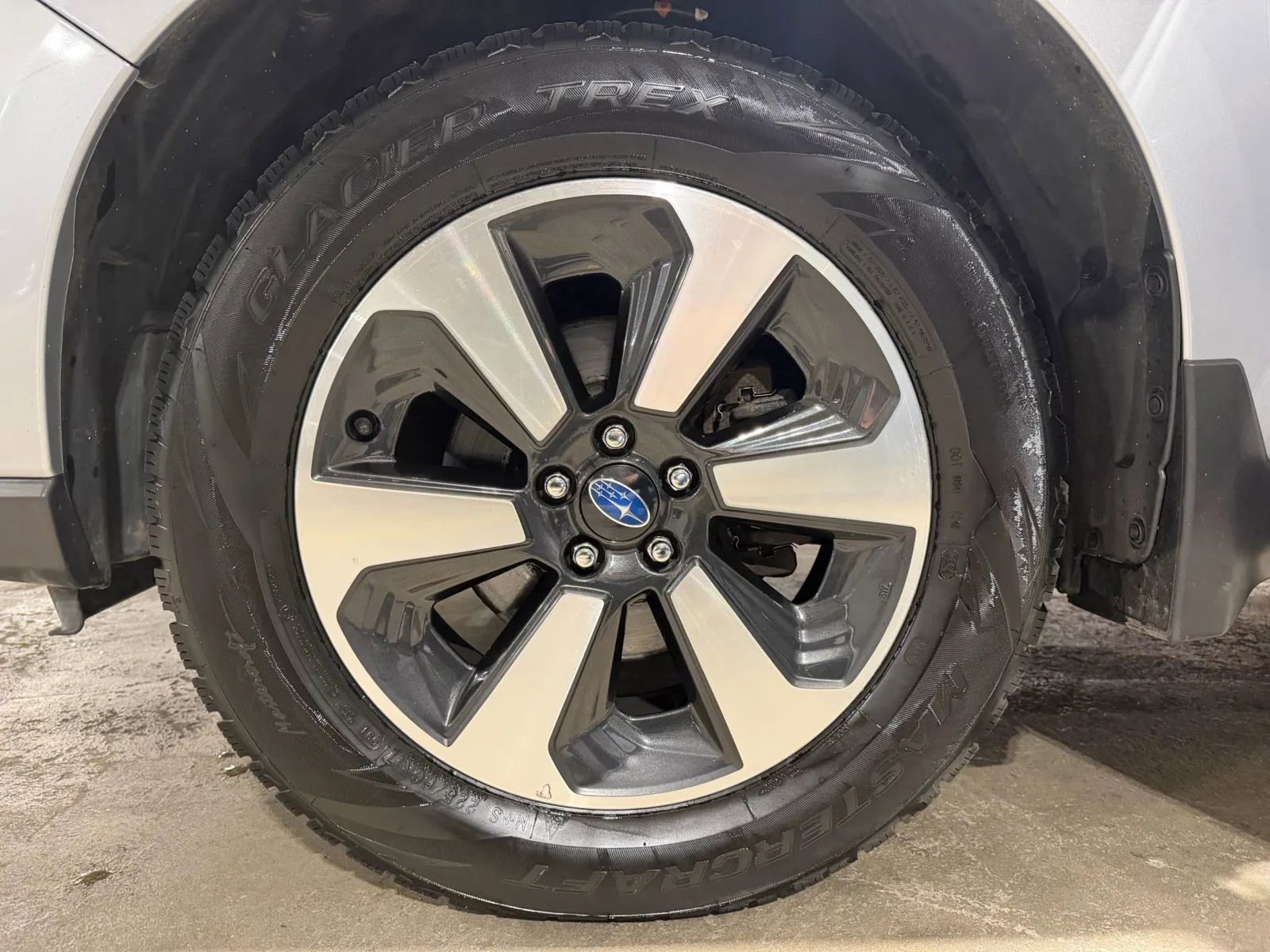 Used 2017 Subaru Forester 2.5i Limited AWD/4WD image 17