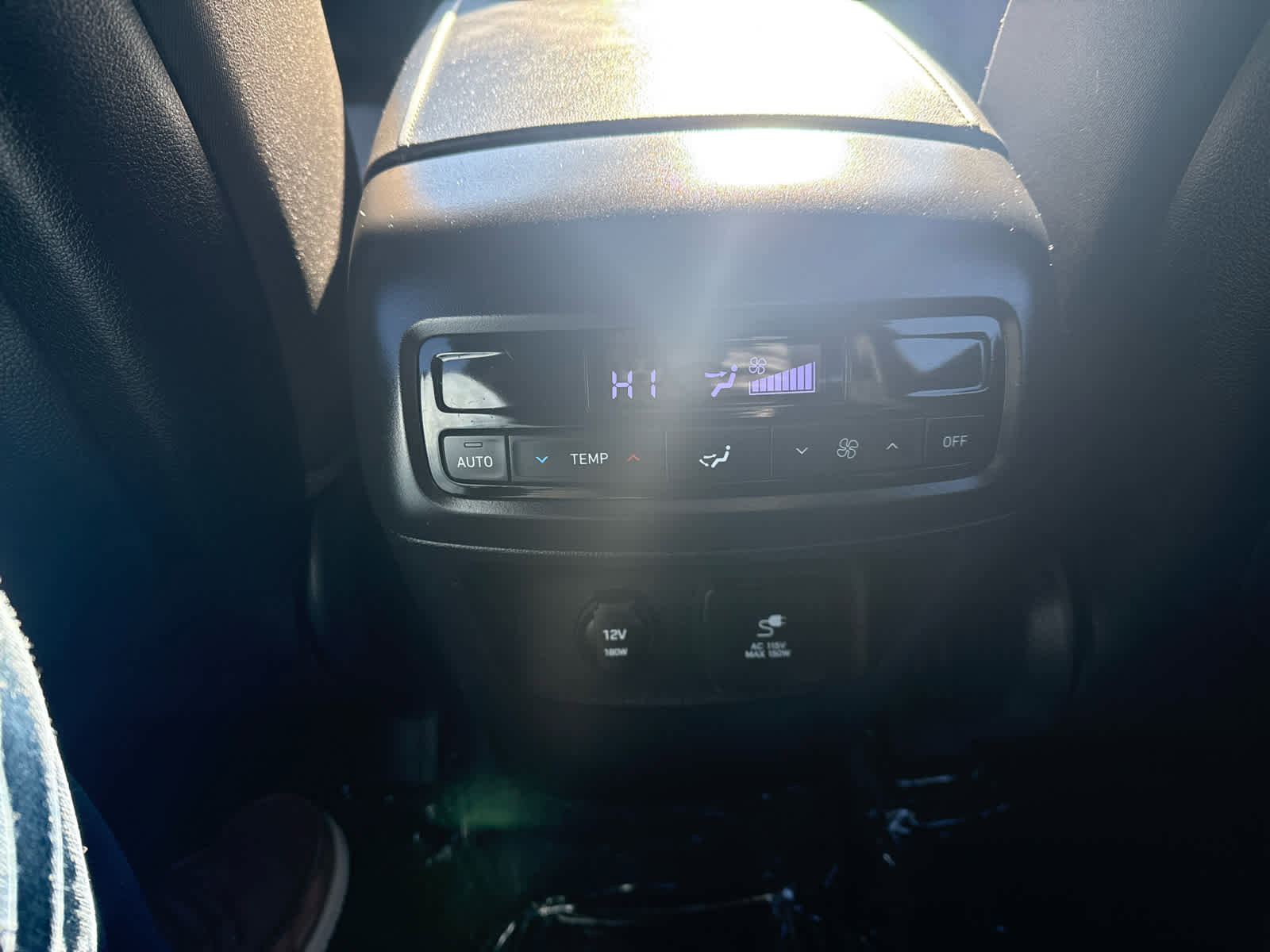 Used 2022 Hyundai Palisade SEL w/ Convenience Package image 16