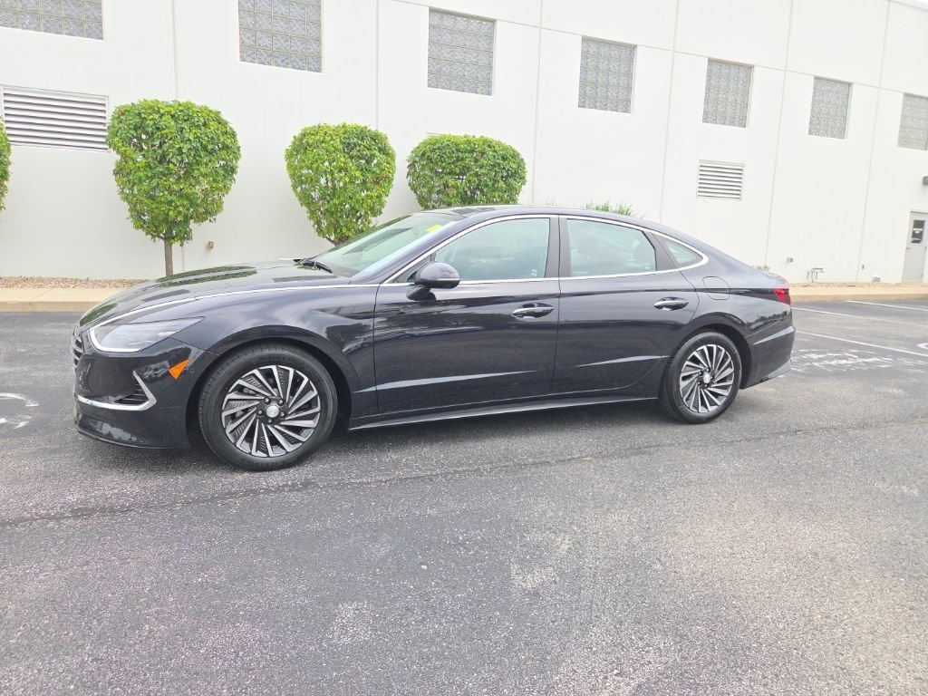 Certified 2023 Hyundai Sonata Limited FWD image 46
