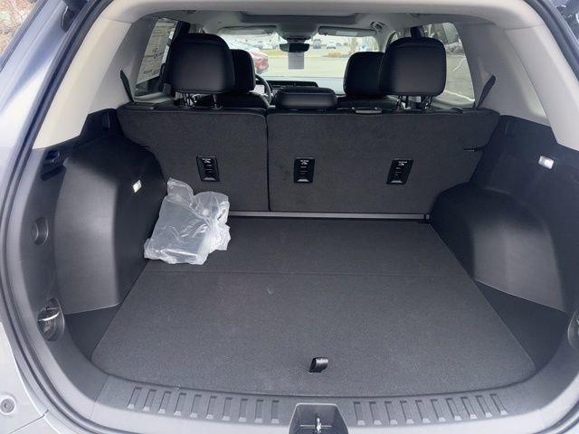 New 2026 GMC Terrain Denali w/ LPO, Floor Liner Package image 28
