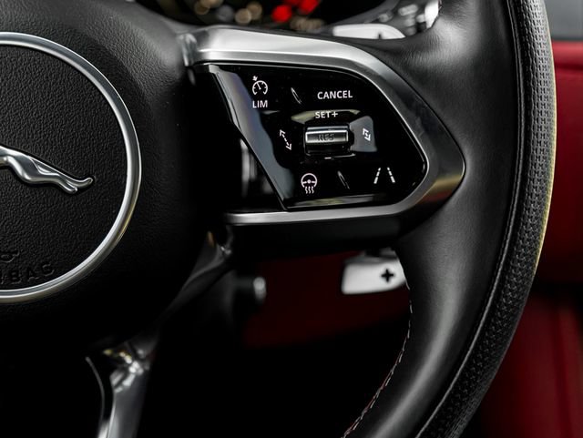 Used 2022 Jaguar F-PACE SVR AWD/4WD image 24
