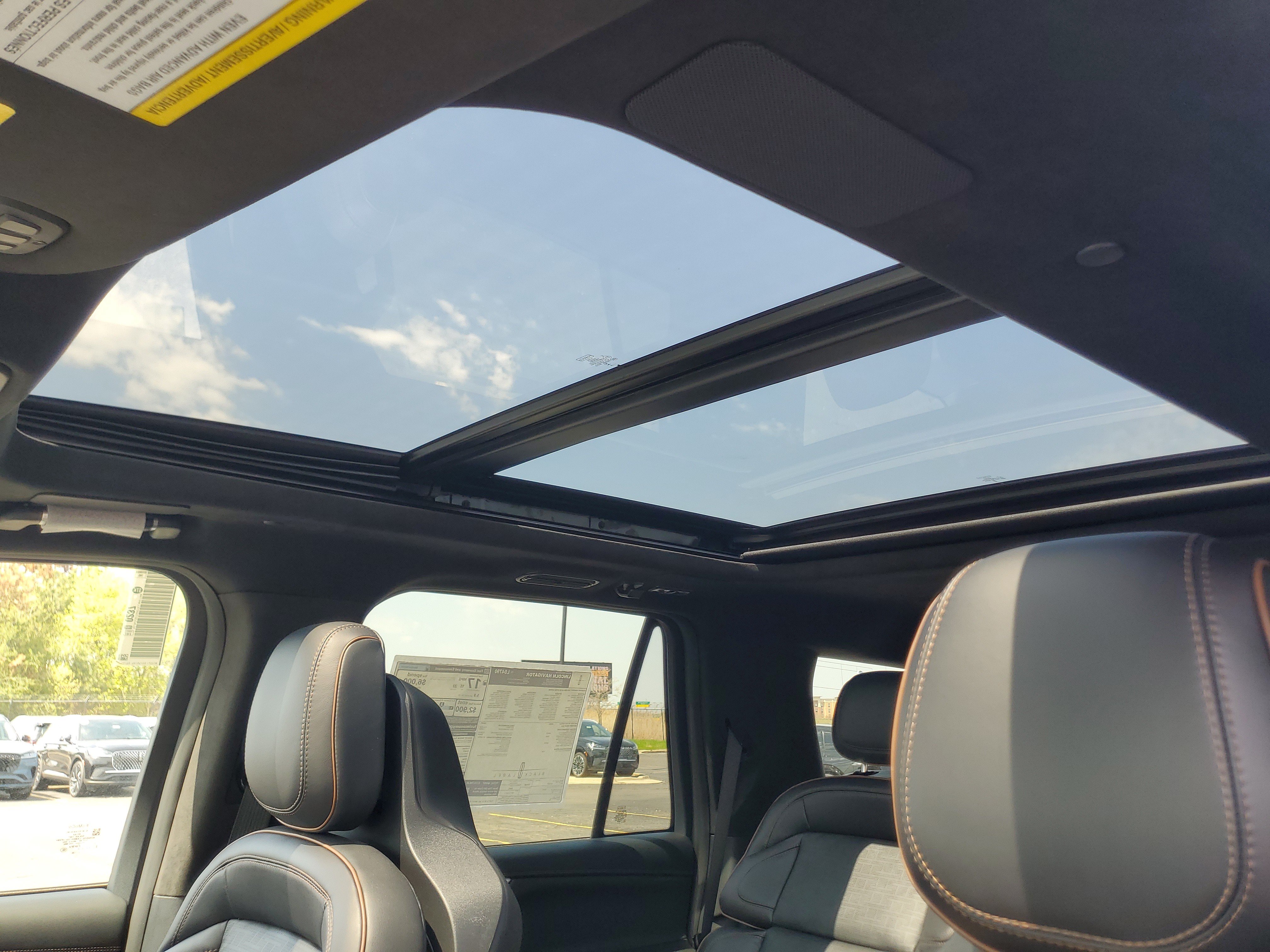 New 2026 Lincoln Navigator Black Label AWD/4WD image 11
