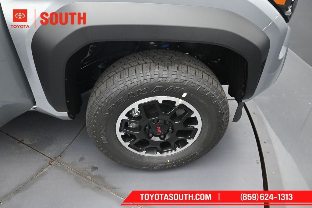 New 2026 Toyota Tacoma TRD Off-Road w/ TRD Off Road Premium Package AWD/4WD image 36