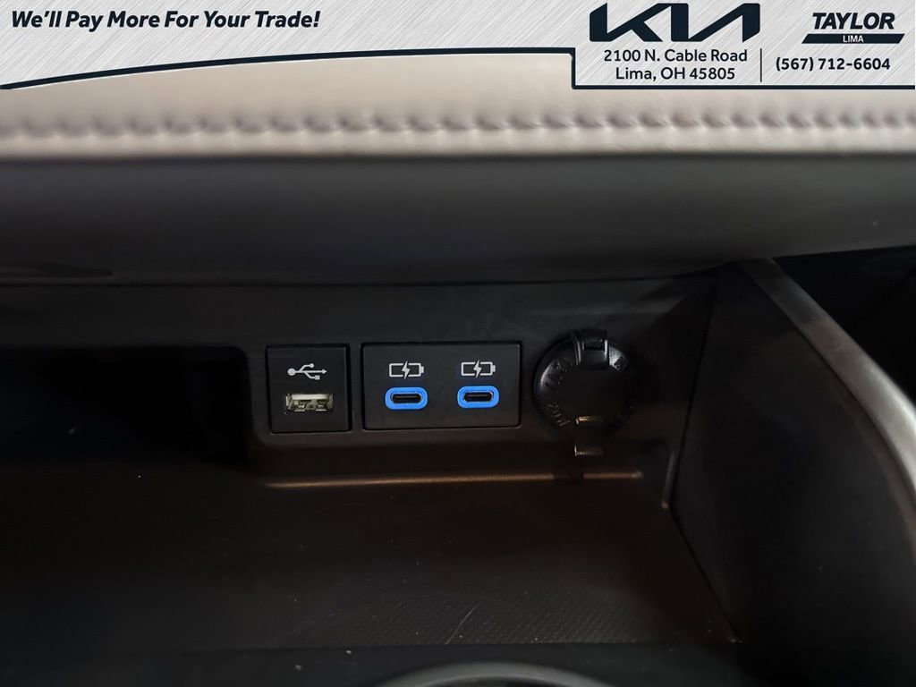 Used 2022 Toyota Highlander XLE image 17