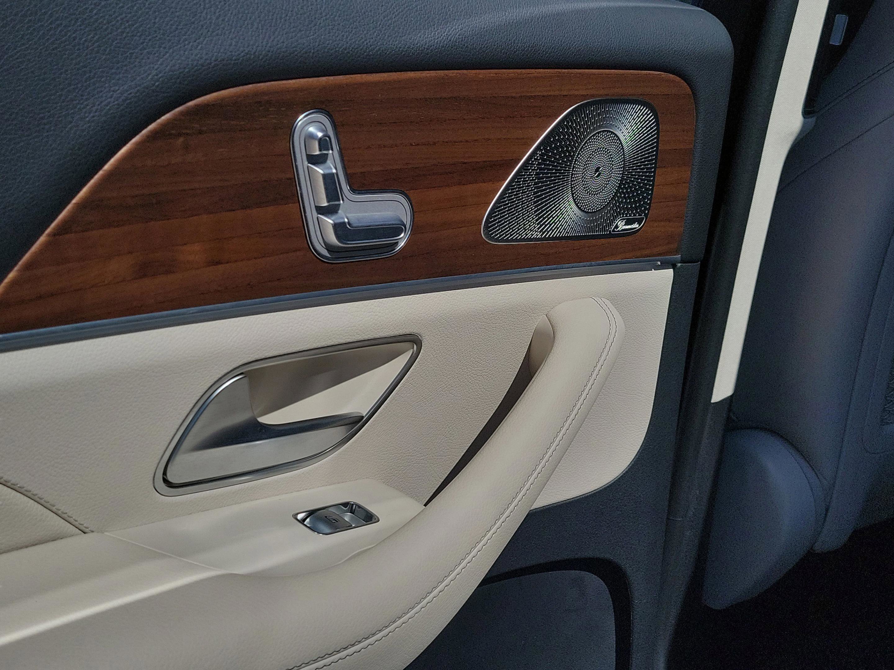 Certified 2022 Mercedes-Benz GLS 450 4MATIC image 14