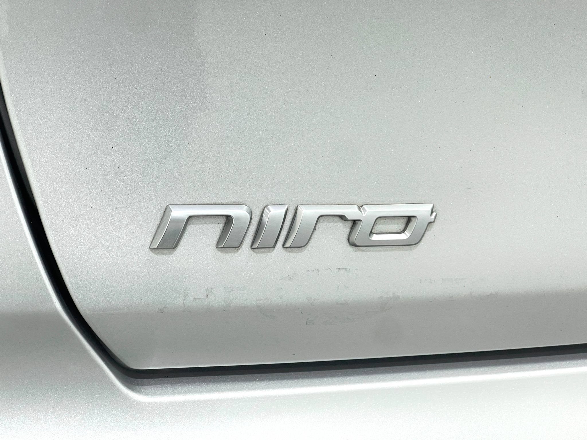 Used 2019 Kia Niro LX FWD image 37