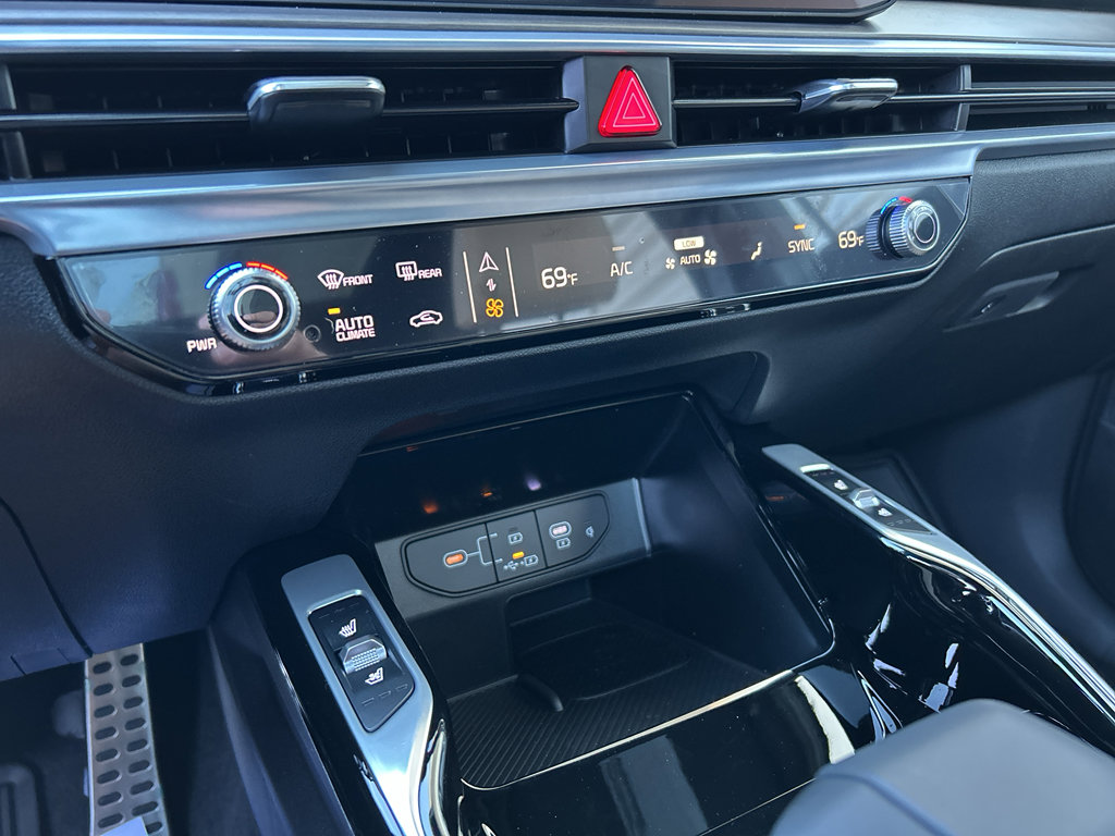 New 2026 Kia Sorento SX Prestige image 25