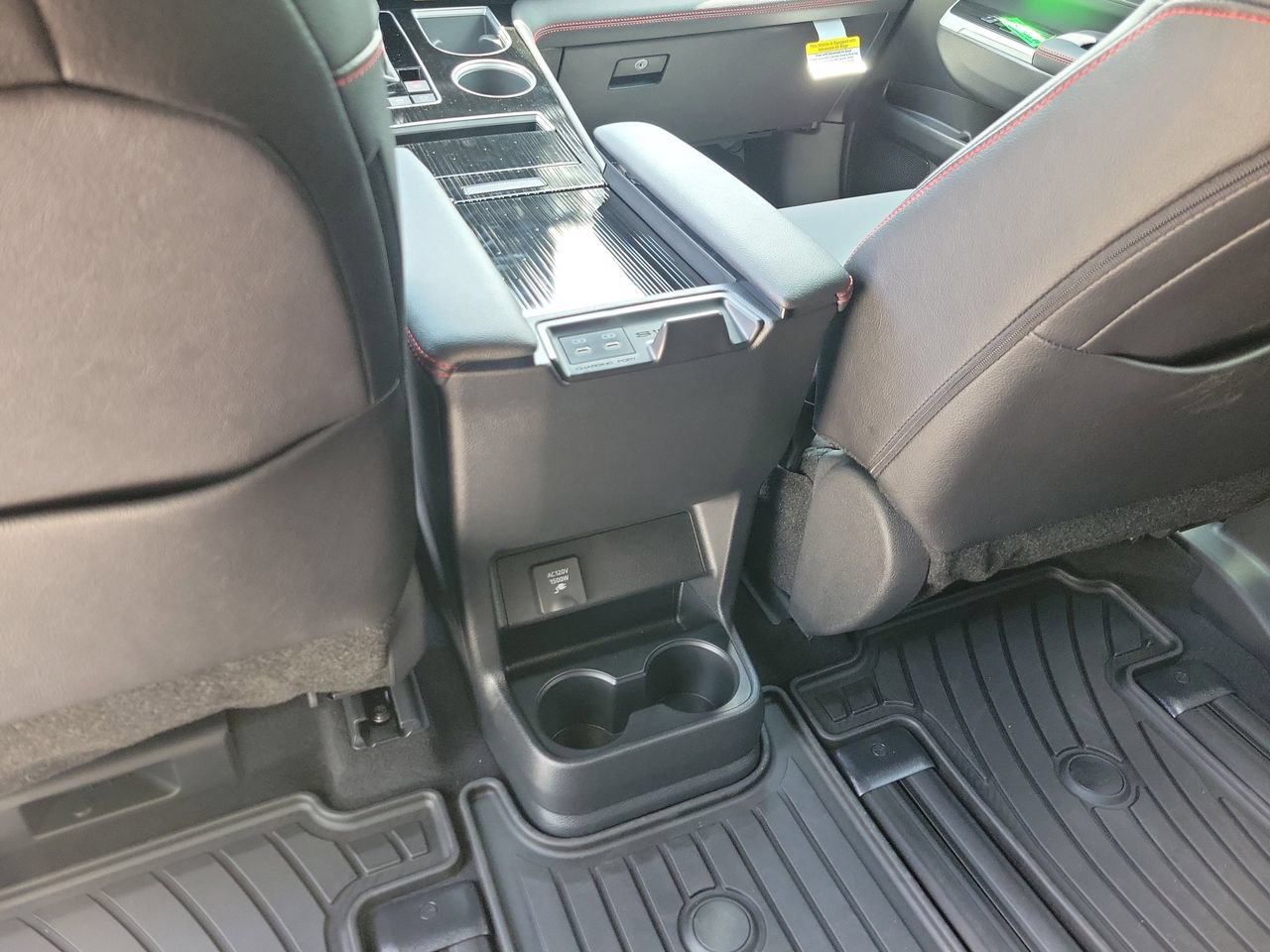 New 2026 Toyota Sienna XSE FWD image 13