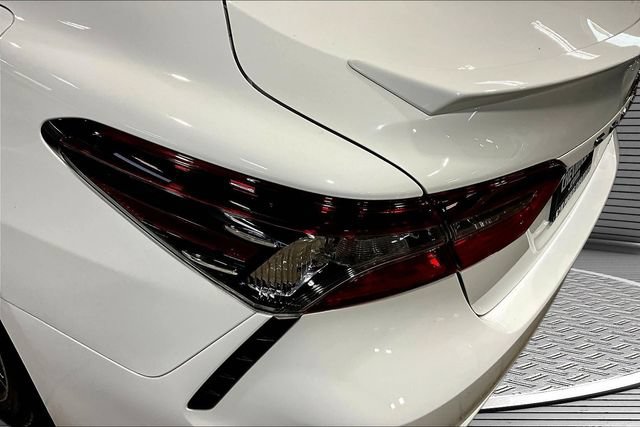 Used 2023 Toyota Camry SE FWD image 22