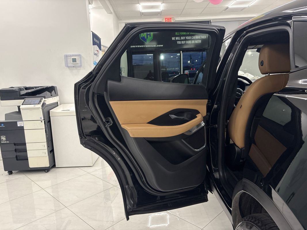 Used 2021 Jaguar E-PACE SE image 33