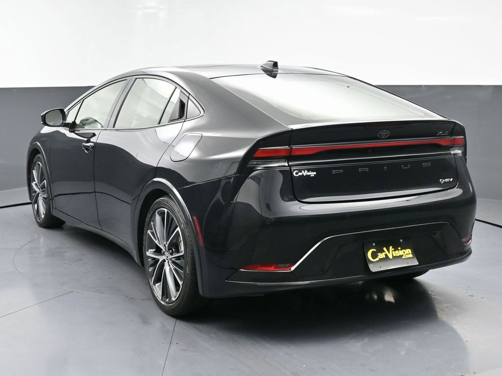 Used 2024 Toyota Prius XLE image 7