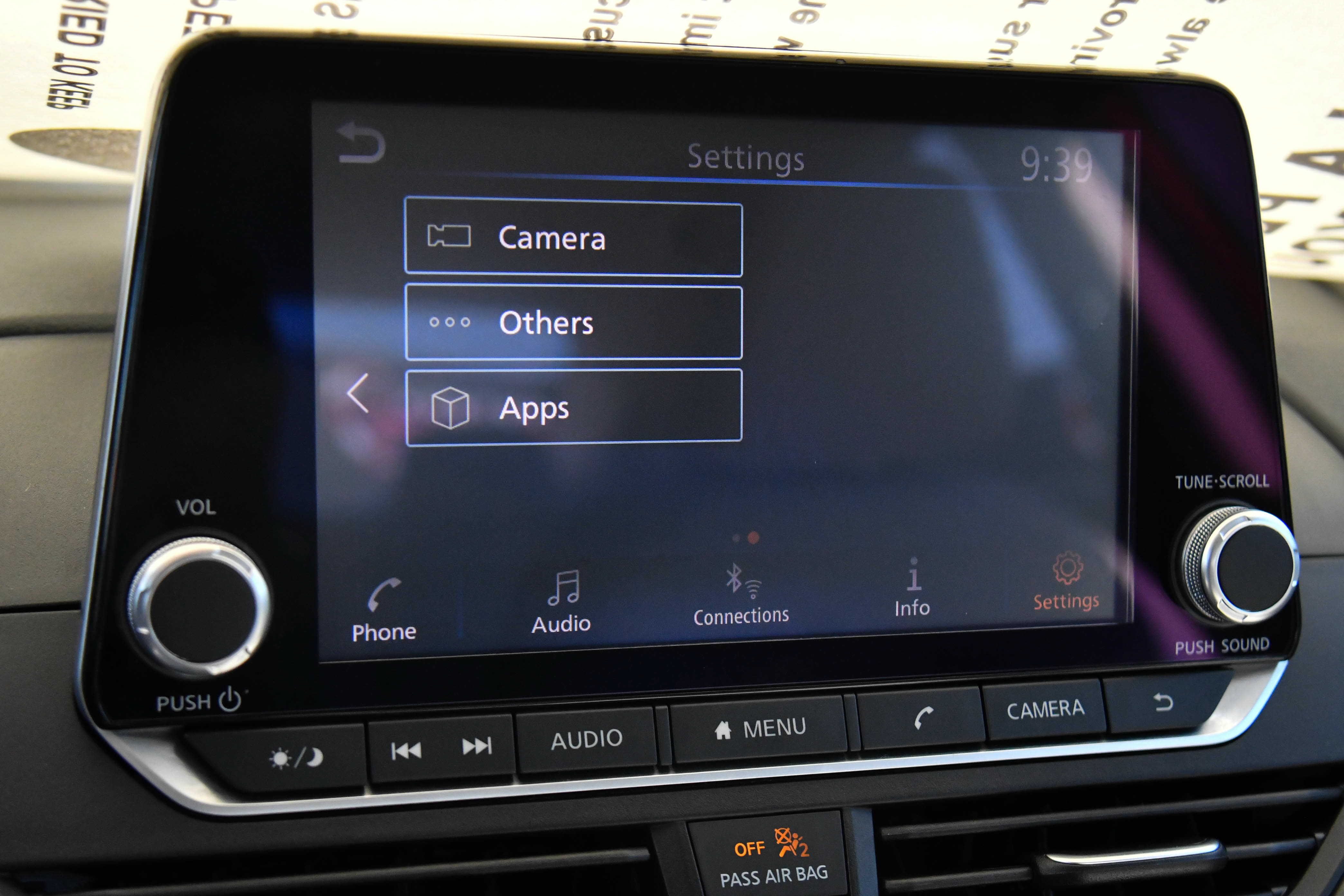 Used 2025 Nissan Altima 2.5 SV FWD image 22