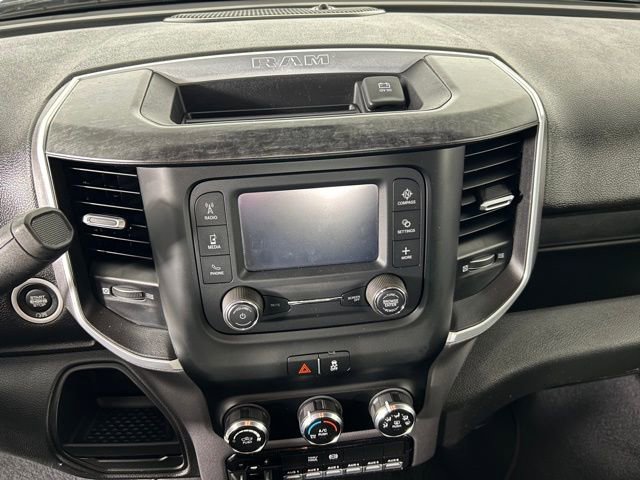 Used 2024 RAM 3500 SLT w/ Quick Order Package 2YG SLT AWD/4WD image 29