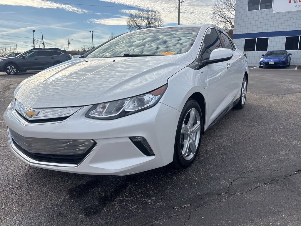 Used 2017 Chevrolet Volt LT w/ Comfort Package image 3