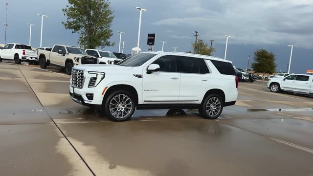 Used 2026 GMC Yukon Denali w/ Denali Reserve Package AWD/4WD image 5