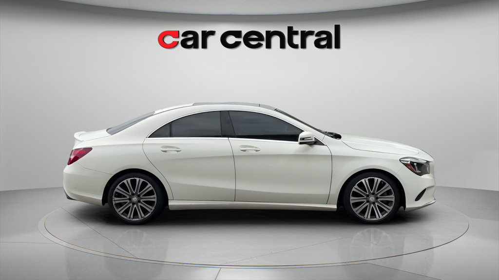 Used 2017 Mercedes-Benz CLA 250 4MATIC image 6