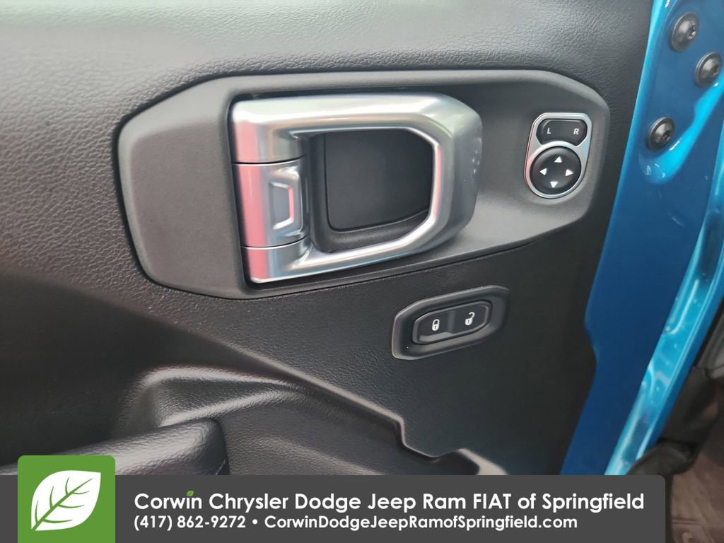 Used 2024 Jeep Wrangler Unlimited Sport AWD/4WD image 12