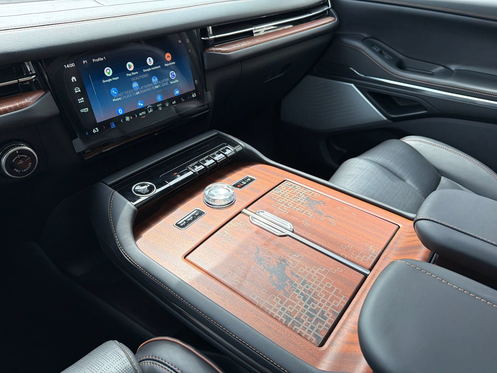 New 2026 Lincoln Navigator L Black Label AWD/4WD image 30