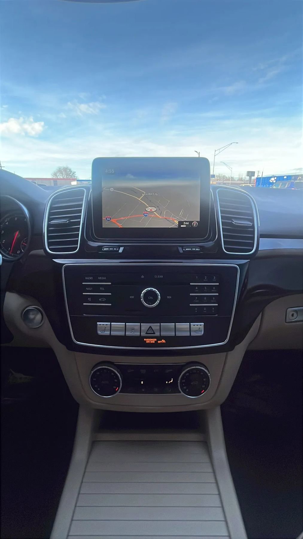 Used 2018 Mercedes-Benz GLE 350 GLE 350 4MATIC Sport Utility 4 image 13