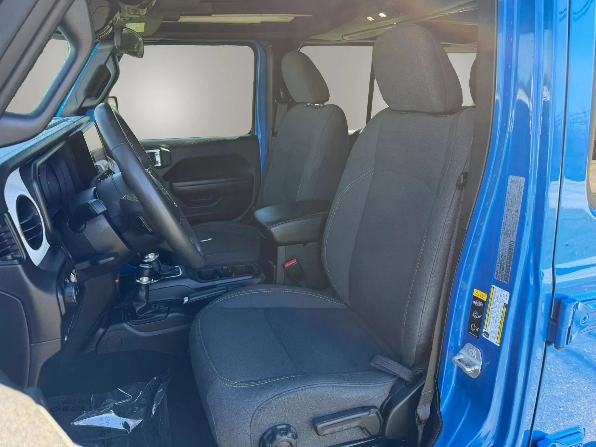 Used 2024 Jeep Wrangler Unlimited AWD/4WD image 68