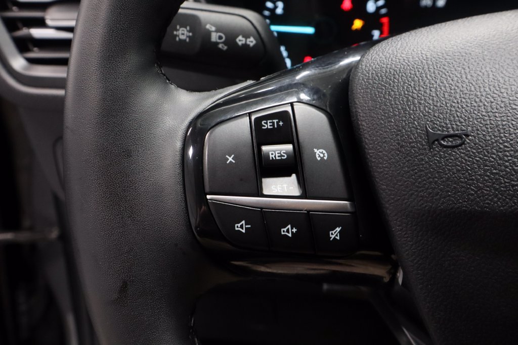 Certified 2022 Ford Escape SEL FWD image 28