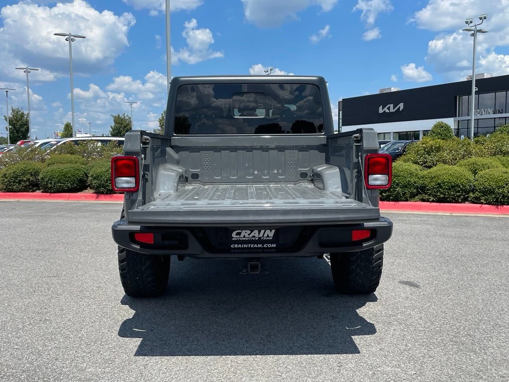 Used 2023 Jeep Gladiator Sport AWD/4WD image 7