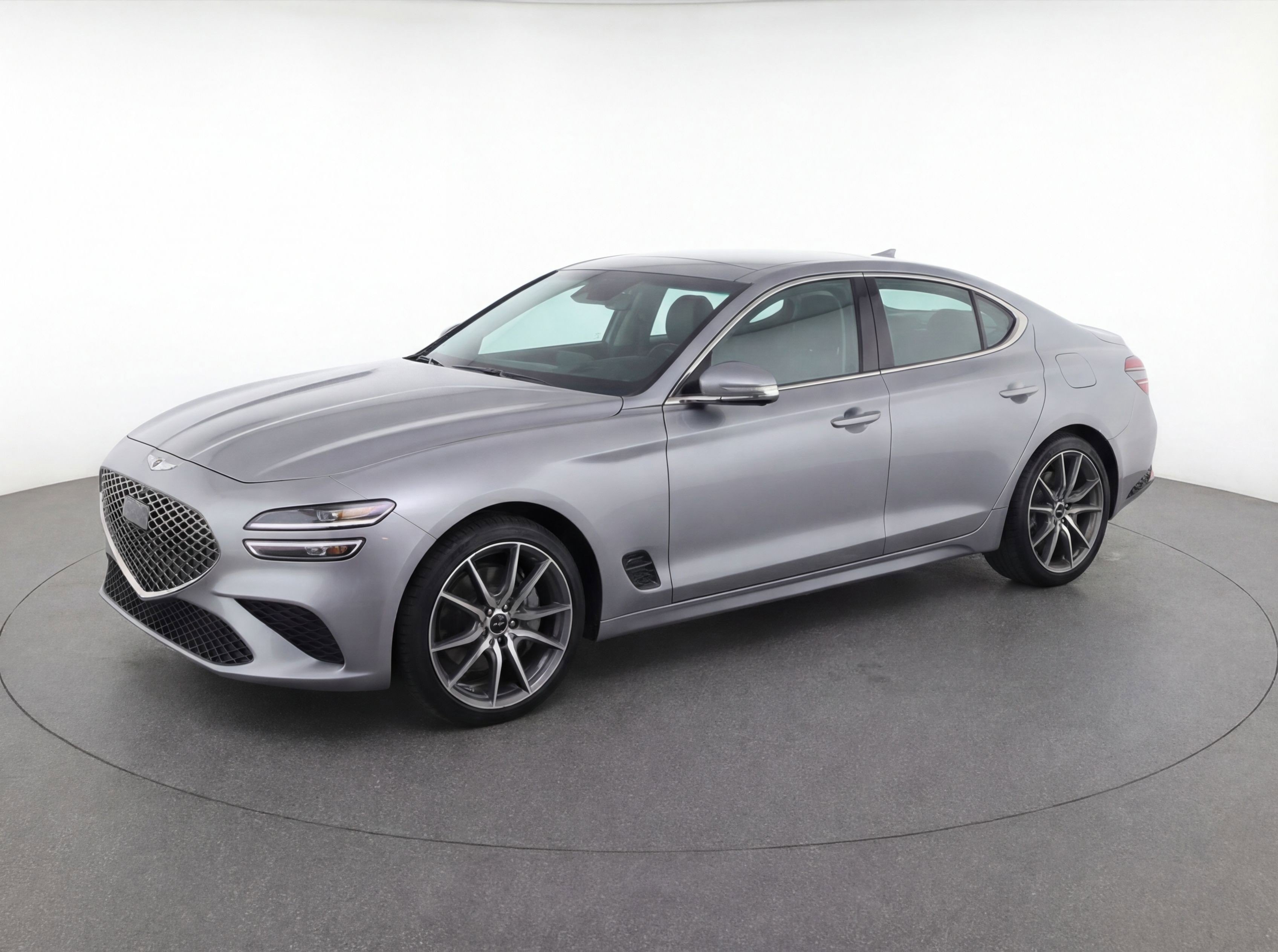 Used 2025 Genesis G70 2.5T AWD/4WD image 3
