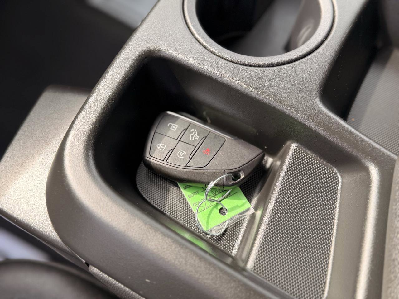 Used 2026 GMC Sierra 1500 SLT image 14