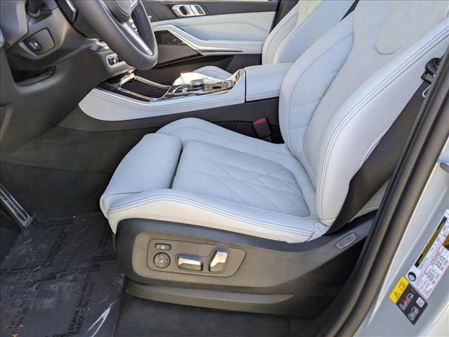 New 2026 BMW X5 xDrive50e AWD/4WD image 4