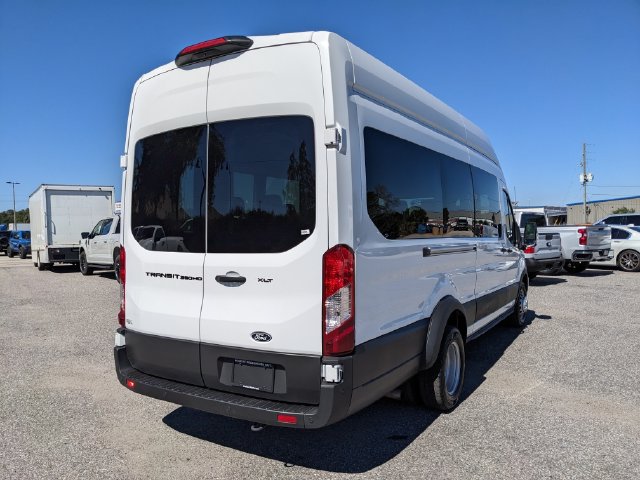 Used 2026 Ford Transit 350 XLT RWD image 4