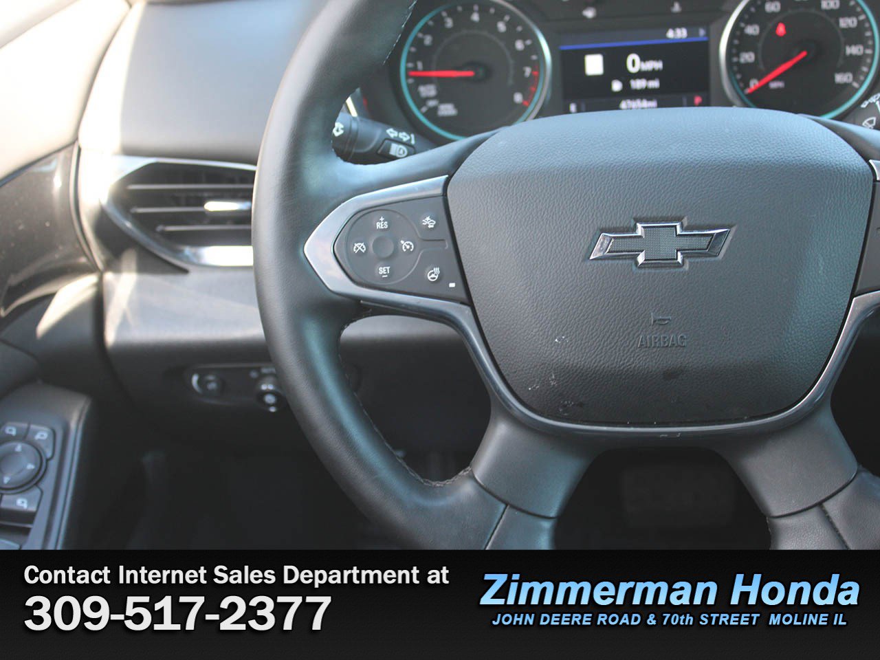 Used 2024 Chevrolet Traverse RS AWD/4WD image 14