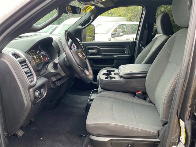 Used 2024 RAM 2500 Big Horn w/ Sport Appearance Package image 11