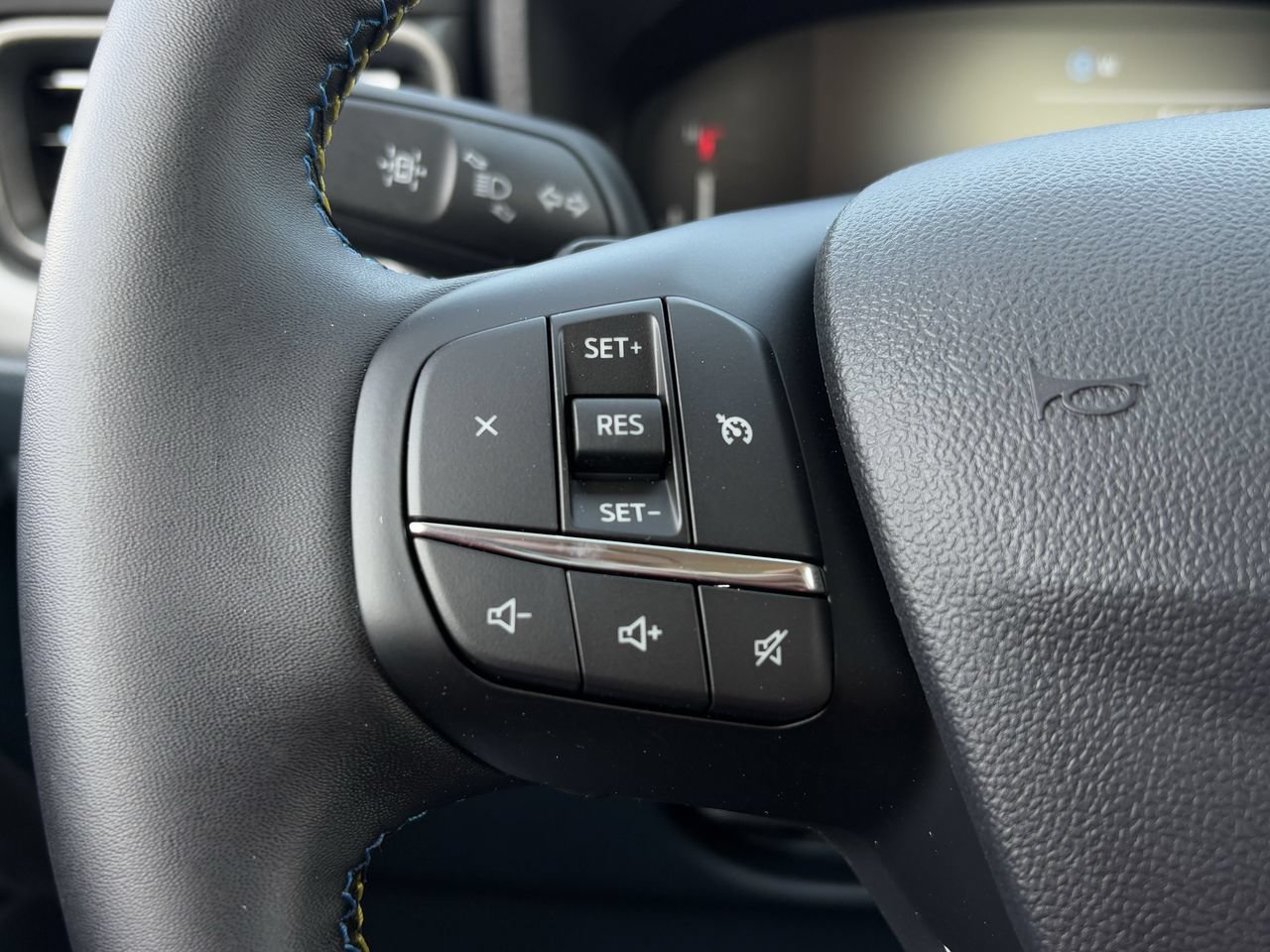 New 2026 Ford Maverick Lobo AWD/4WD image 14