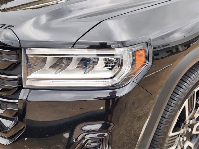 Used 2021 GMC Acadia SLT w/ Elevation Edition image 6