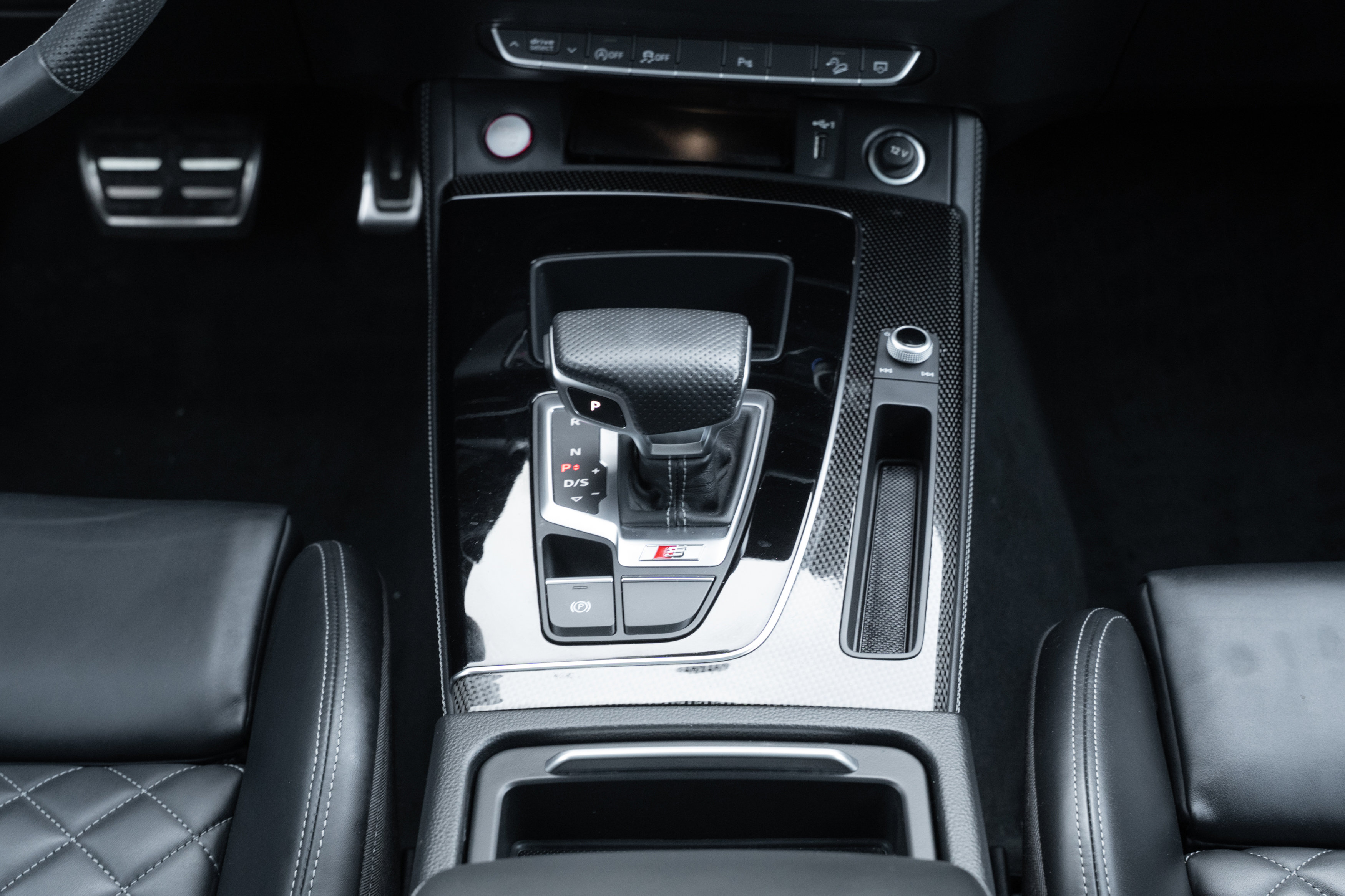 Certified 2022 Audi SQ5 Premium Plus w/ Premium Plus Package image 19