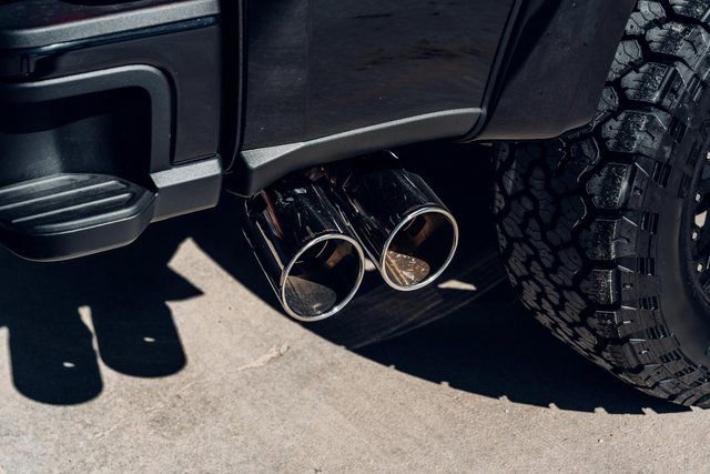 New 2026 Ford F250 Lariat w/ Black Appearance Package image 11