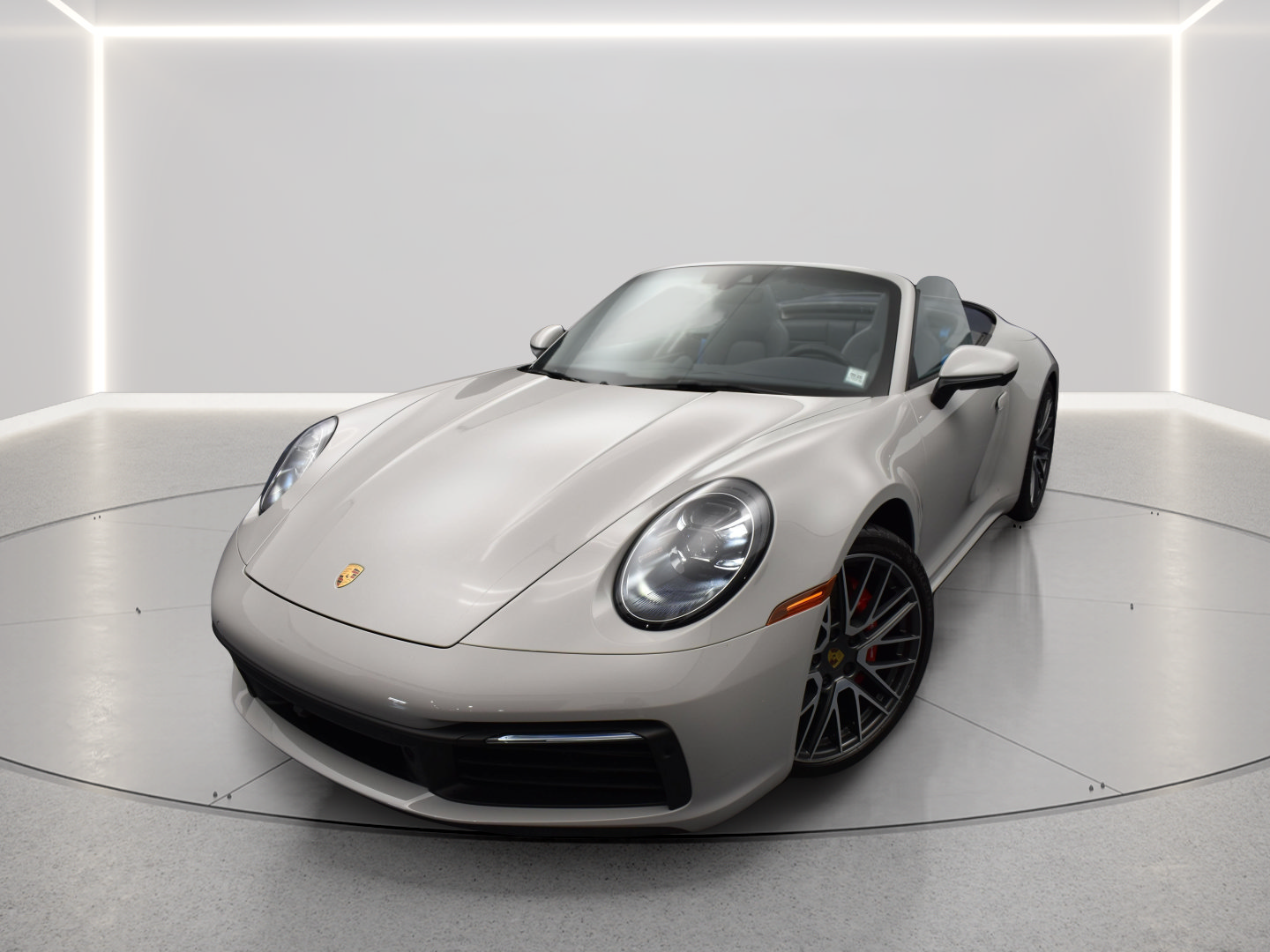 Used 2023 Porsche 911 Carrera S RWD image 3