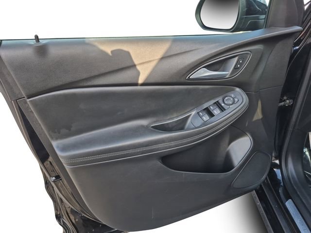 Used 2020 Buick Encore GX Preferred w/ Sport Touring Package image 11