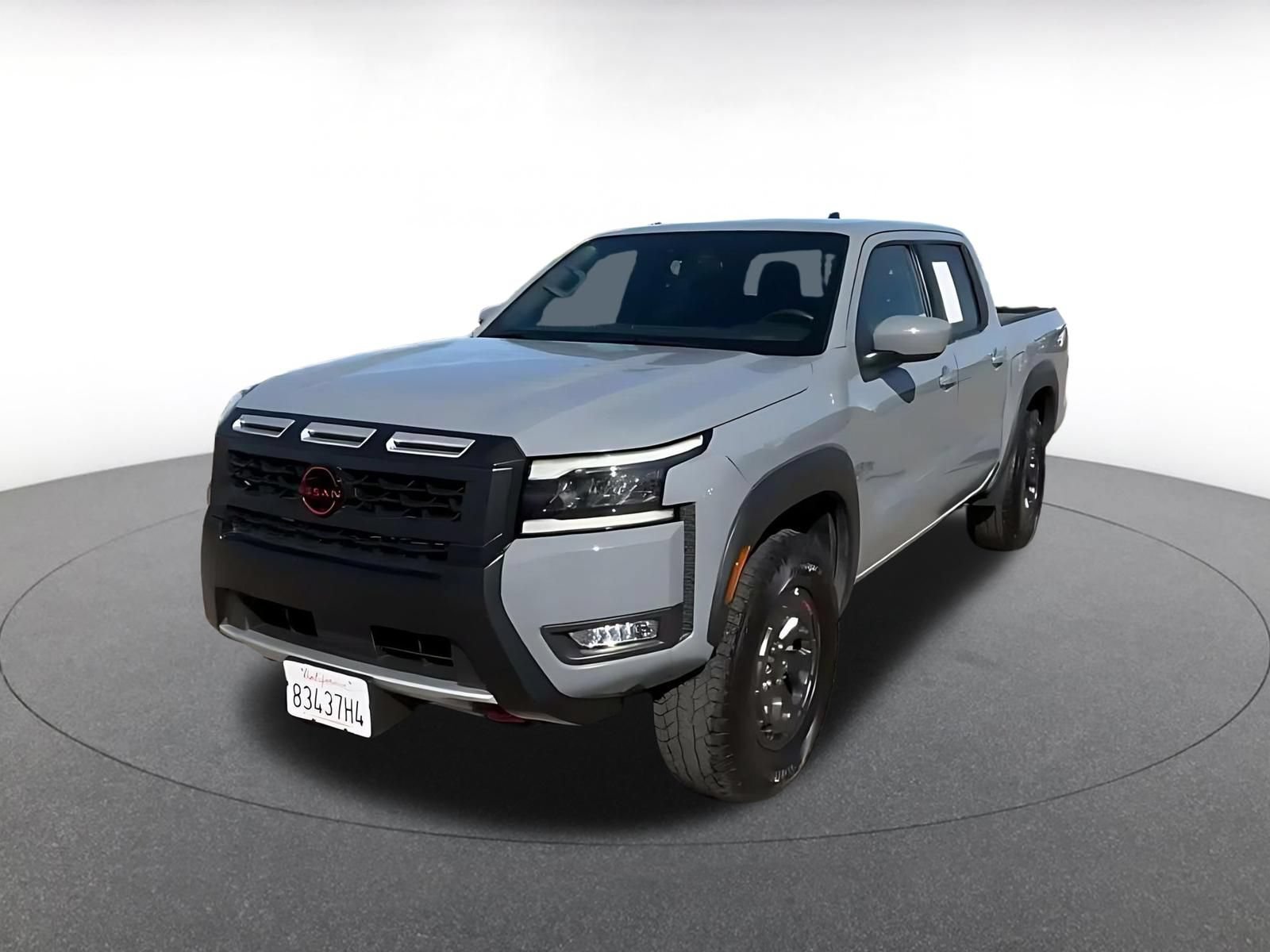 Used 2026 Nissan Frontier PRO-4X AWD/4WD image 4