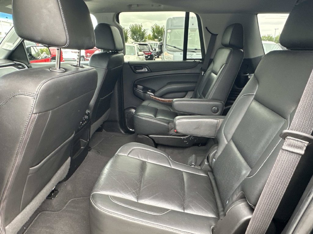 Used 2020 Chevrolet Tahoe Premier AWD/4WD image 17