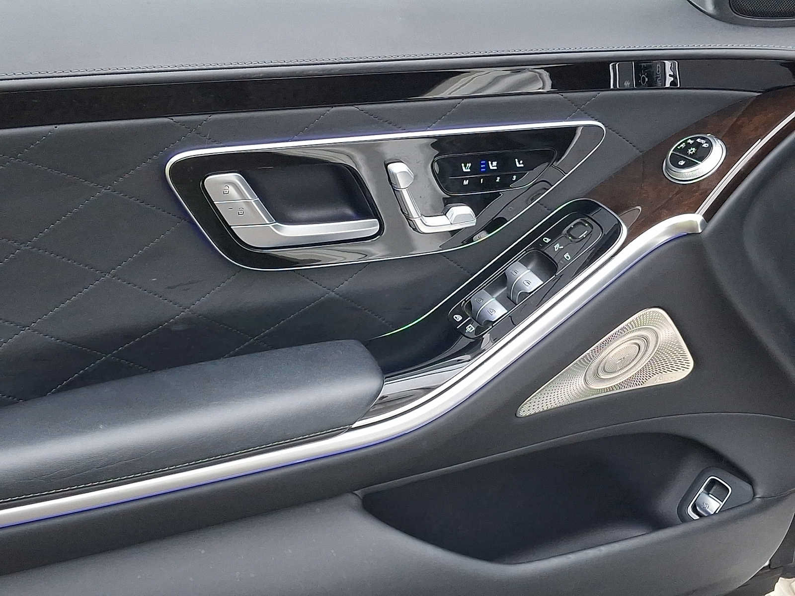 Certified 2022 Mercedes-Benz S 500 4MATIC image 9