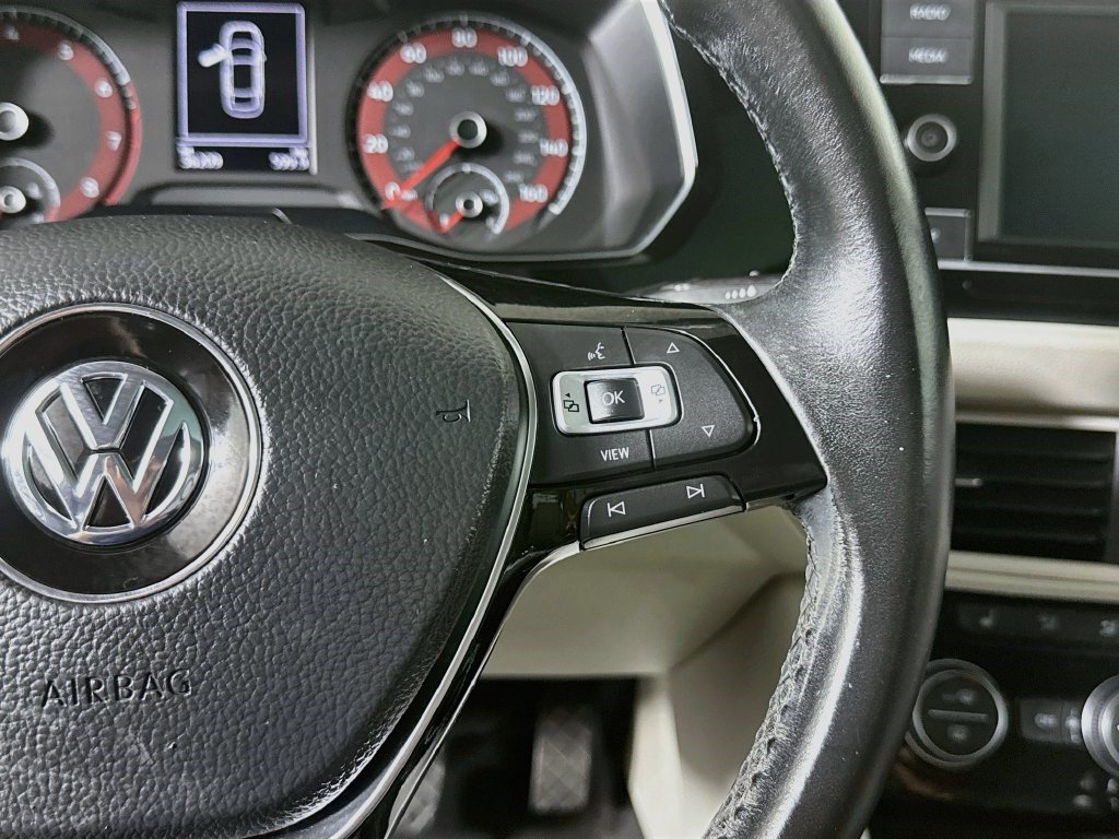Used 2019 Volkswagen Jetta SE FWD image 14