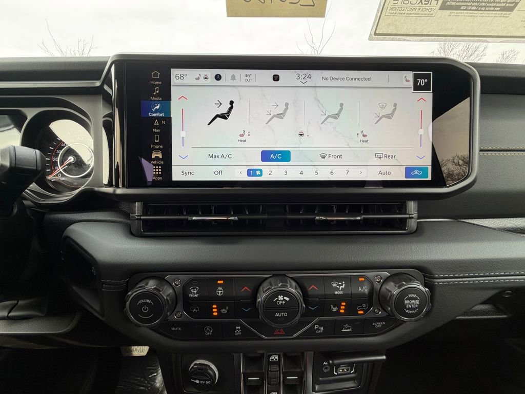 New 2026 Jeep Gladiator Sahara image 22