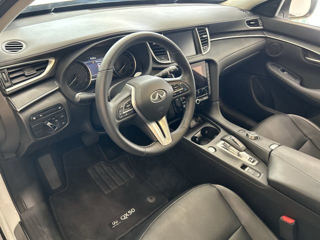 Certified 2025 INFINITI QX50 Luxe AWD/4WD image 18