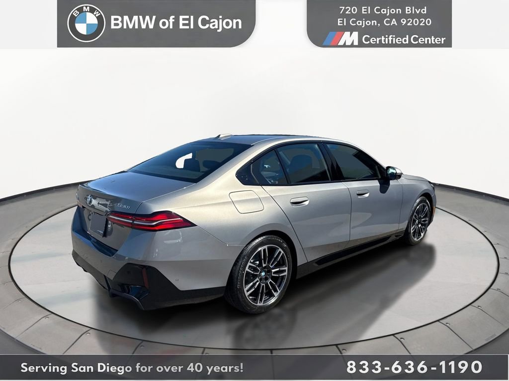 New 2026 BMW 530i xDrive w/ M Sport Package image 5