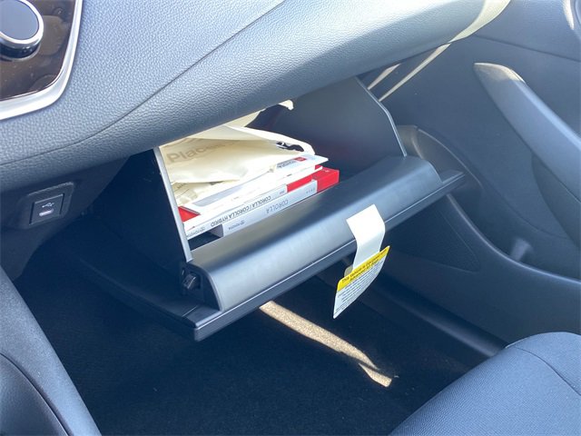 Used 2025 Toyota Corolla LE image 29